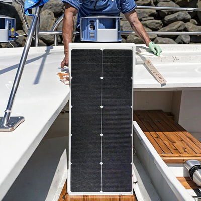 Un buen precio. Tipo de módulo solar semiflexible Panel solar transitable Fácil de instalar en línea