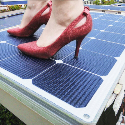 Un buen precio. Panel solar semi flexible ETFE de 115W para barcos y yates en línea