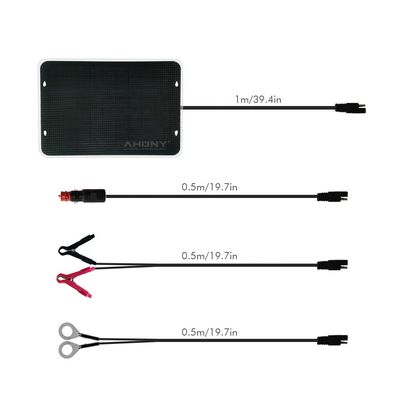 Un buen precio. Cargador solar ultraligero de 5W portátil con cuatro cables Cargador de mantenimiento de la batería ETFE Corrosión anti-salina de la superficie para automóviles en línea