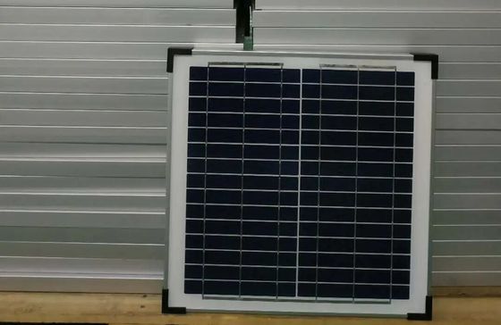 Un buen precio. Panel solar de vidrio pequeño personalizado 6V 9V 12V 18V 5W 10W 15w 20w Panel fotovoltaico en línea