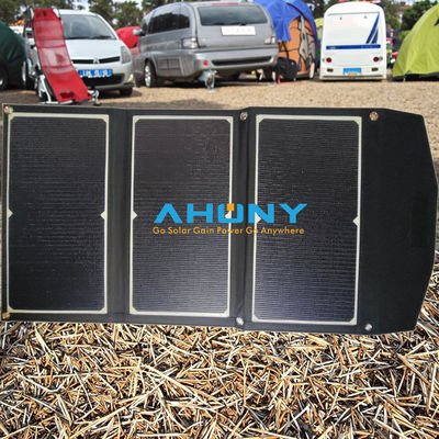 Un buen precio. Cargador solar plegable portátil de 50w para vivir fuera de la red y acampar CE ROHS ISO9001 certificado en línea